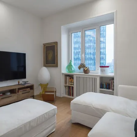 Easylife - Colore E Design In Repubblica * 밀라노